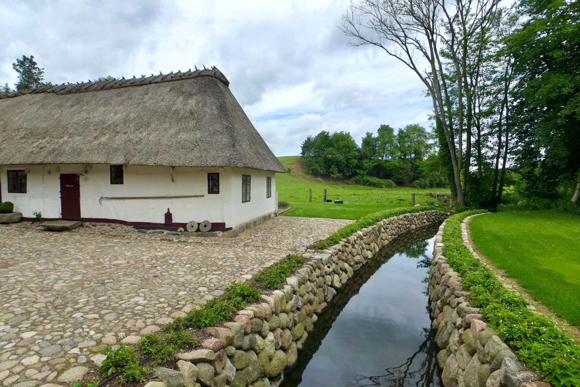 Lillemollens Bed & Breakfast Orbaek  Εξωτερικό φωτογραφία